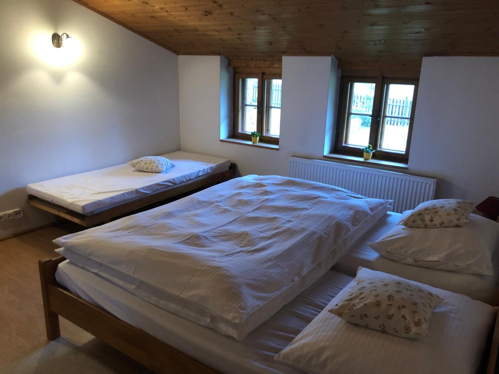 Hotel Chaloupka U Jiriho Nová Pec Esterno foto